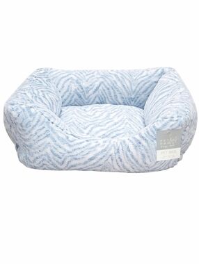 Pet Paws Design Studio Blue Gray & White Zebra Print Cat Dog Bed New with Tags